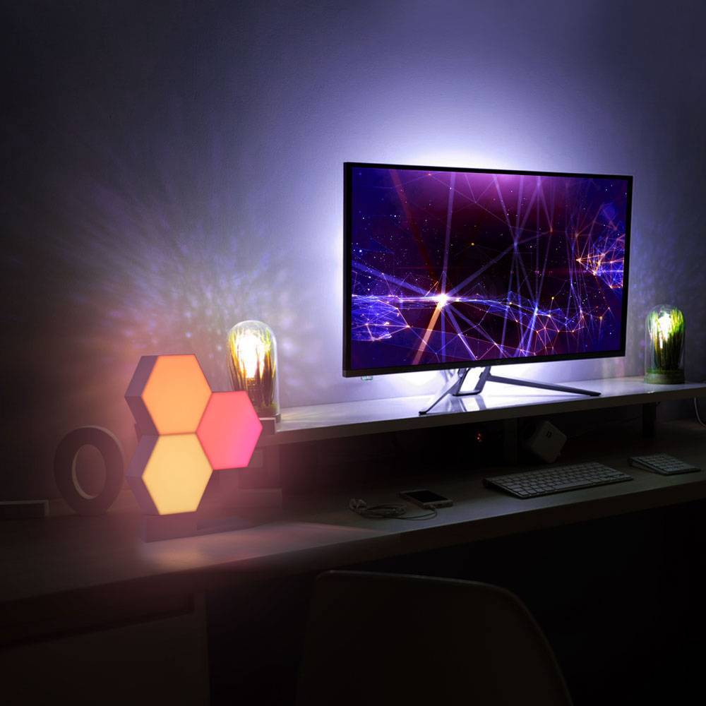 WiFi Light Bulb - Voice and App Control Compatible | Smart Glow Connect